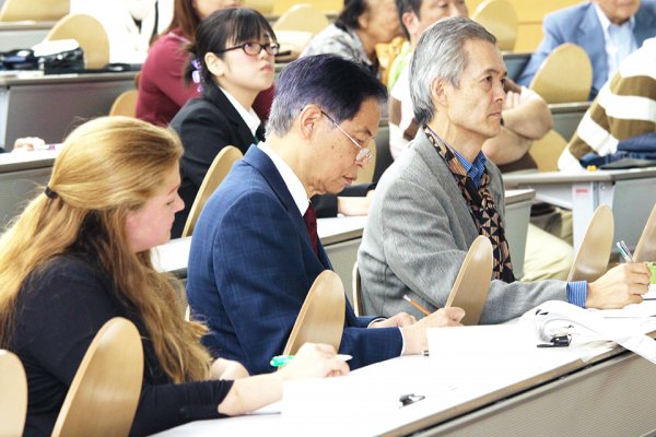 東洋学園大学_第1回英語スピーチコンテスト_審査員