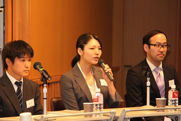 東洋学園大学_開学25周年記念イベント_卒業生