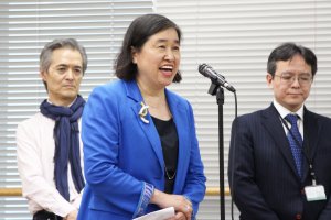 東洋学園大学大学院創立10周年_横山研究科長