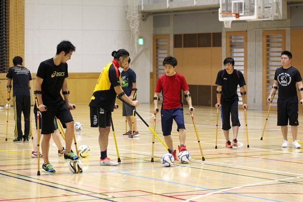 東洋学園大学_身体と健康ゼミ_アンプティサッカー古城氏