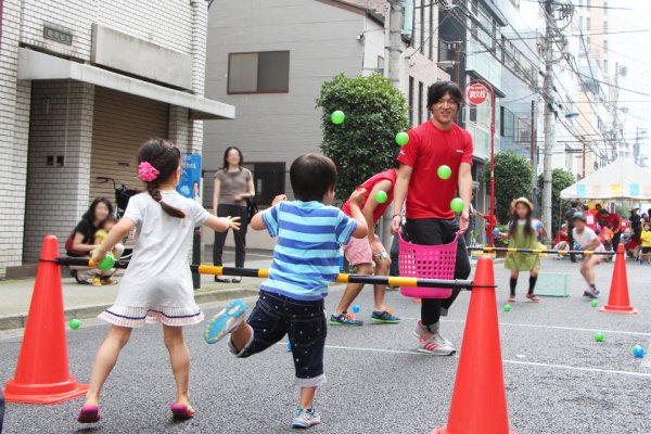東洋学園大学_大横丁通り商店街ボランティア