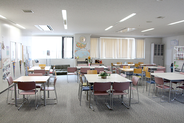 東洋学園大学_English Lounge（東京・本郷キャンパス）