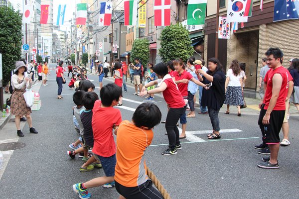 東洋学園大学_大横丁通り商店街ボランティア