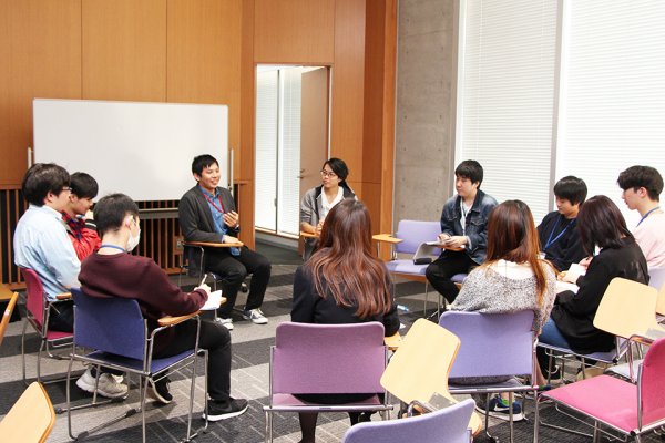 東洋学園大学_キャリアのススメ卒業生インタビュー