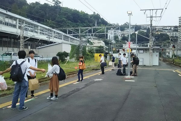 東洋学園大学_畔上ゼミ合宿_JR熱海駅