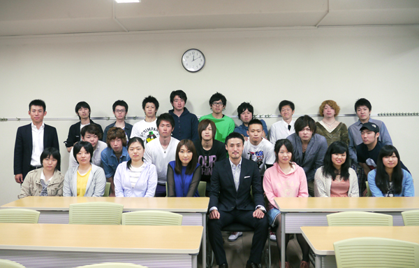 東洋学園大学　トレーニング科学ゼミ臨時講師（バルドラール浦和　高橋健介氏）