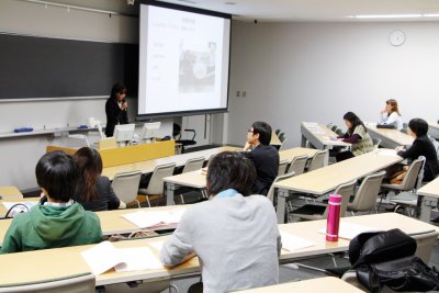 東洋学園大学_インターンシップ報告会_本郷