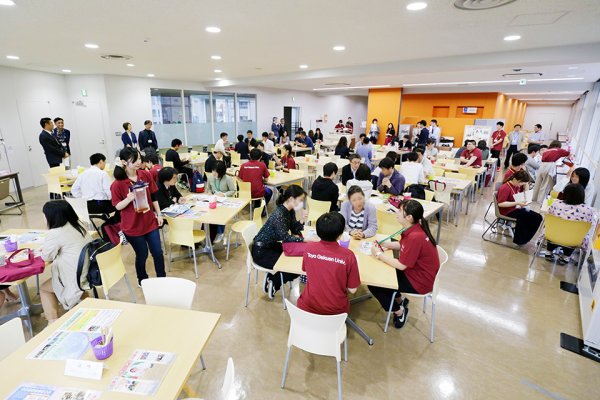 東洋学園大学_180513OC_ティーパーティー