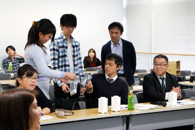 東洋学園大学_岩谷マテリアル株式会社へのプレゼン2