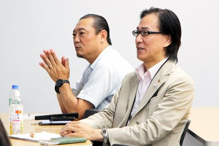 東洋学園大学_イベントプロデュース_審査員の岡星氏、大山氏