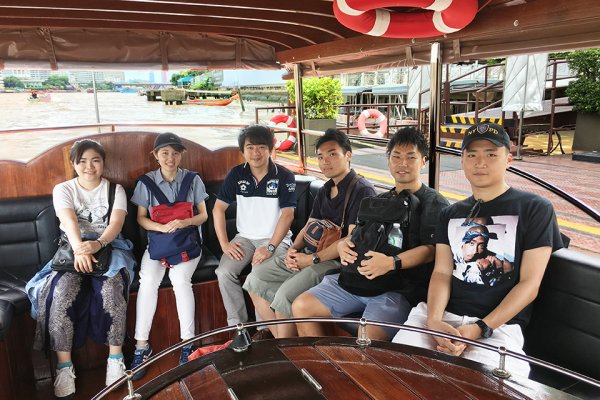 東洋学園大学_エコツーリズム論_ラオス・タイ研修（卒業生との交流）