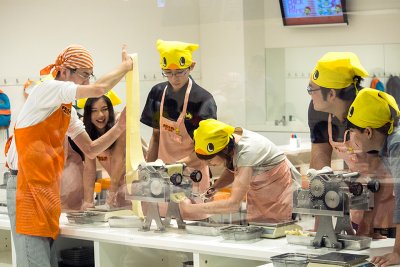 東洋学園大学_チキンラーメン作り体験