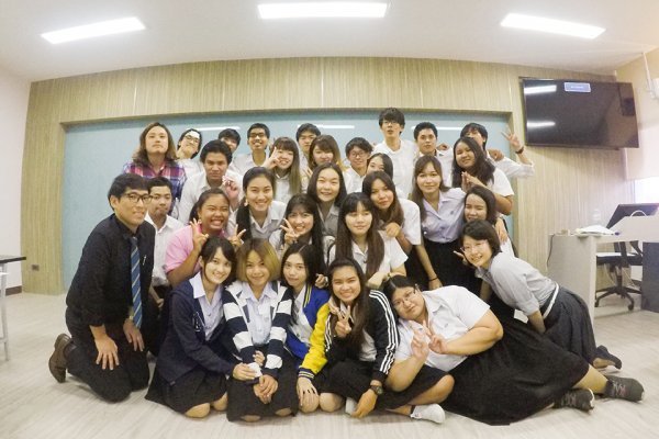 東洋学園大学_DPUの学生と