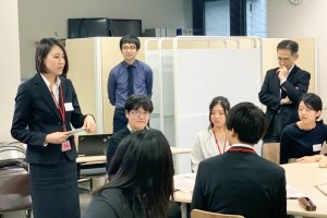 東洋学園大学_八塩ゼミ総務省職員とのディスカッショングループ発表