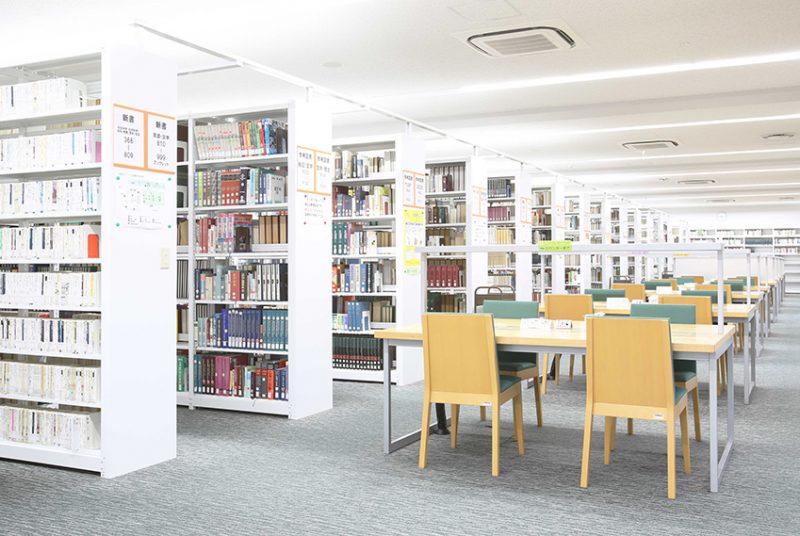 夏季休暇期間中、図書館を開放　文京区在住で文京区立図書館に利用登録をしている満18歳以上の社会人を対象　2019年8月1日（木）～9月6日（金）9：00～16：00
