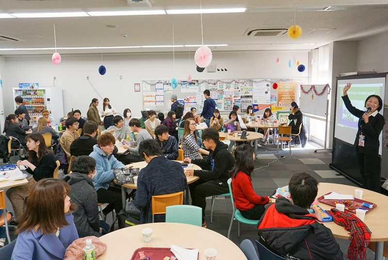 今年ラストのEnglish Loungeイベント“Christmas Around the World”開催報告