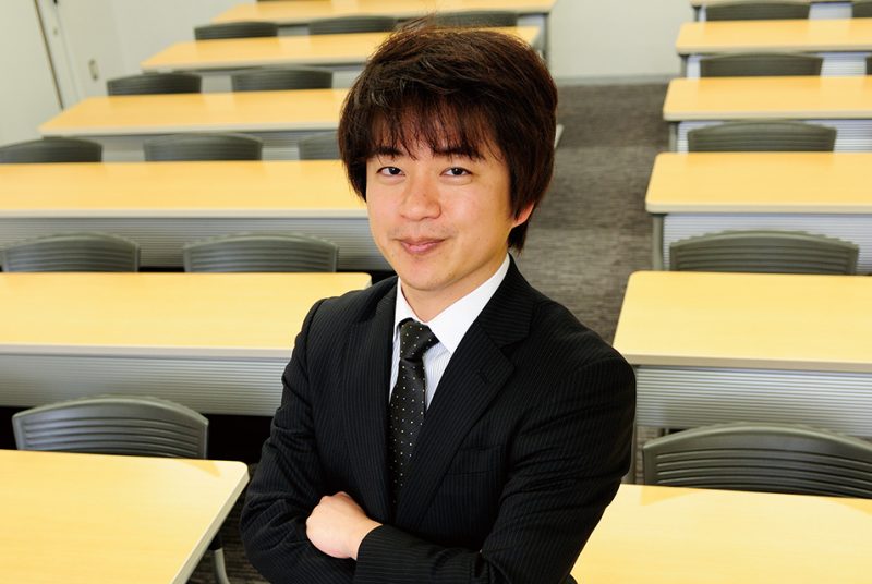 ［新聞］毎日新聞「うちのセンセイ」に泰松範行教授が登場