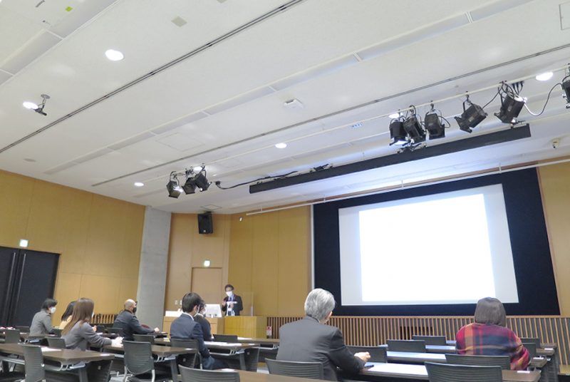 より適切な学生支援を目指して。教職員を対象とした障がい学生支援に関する学内講演会の実施報告