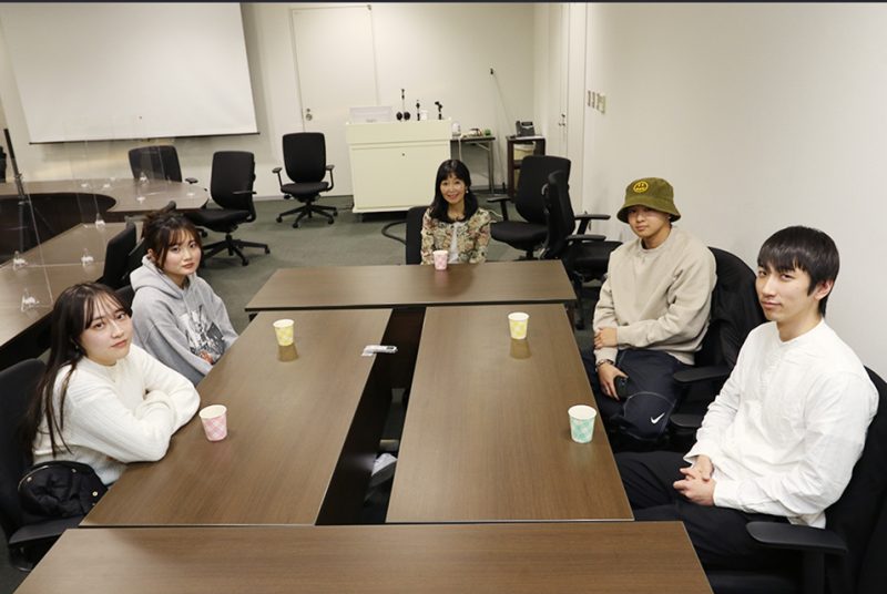 学部留学から帰国したばかりのICP３年生がリアルな留学体験談をシェアする座談会を実施