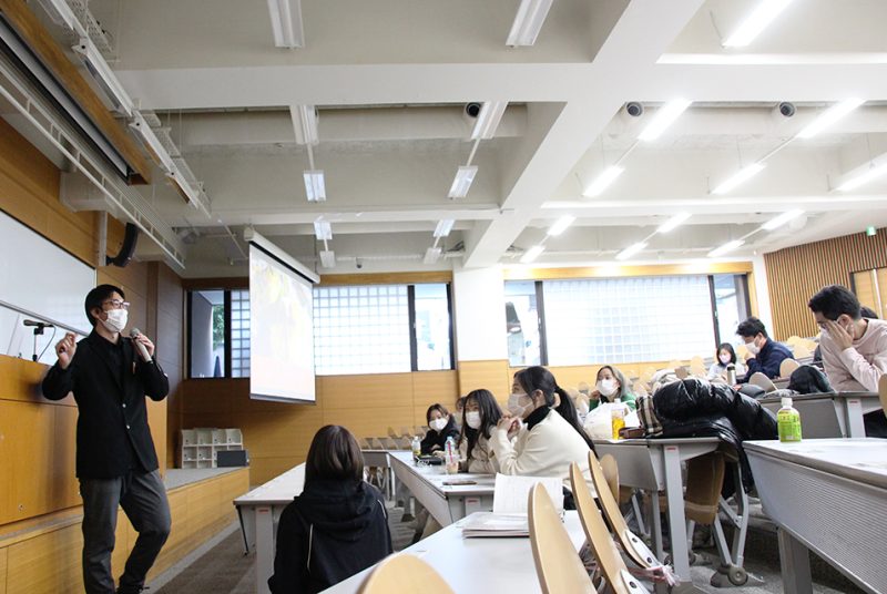 培った英語力を生かして発表。ICP3・4年生による学部留学の成果報告＆卒論発表会