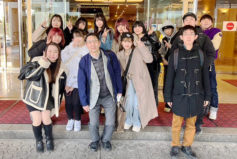 集中ディスカッションとプレゼンテーションでアジア諸国との人的交流を考える。対馬ゼミのゼミ合宿報告