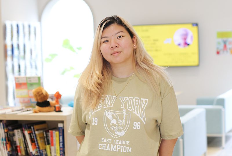 2019年にサマースクールで来学したSHSU卒業生のDuyenさんが新インターンとして着任
