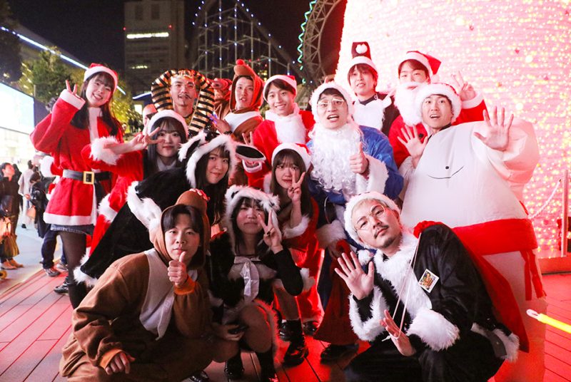 東京ドーム×八塩ゼミ、学生の提案を組み込んだ吉本芸人とのサンタパレードが実現！