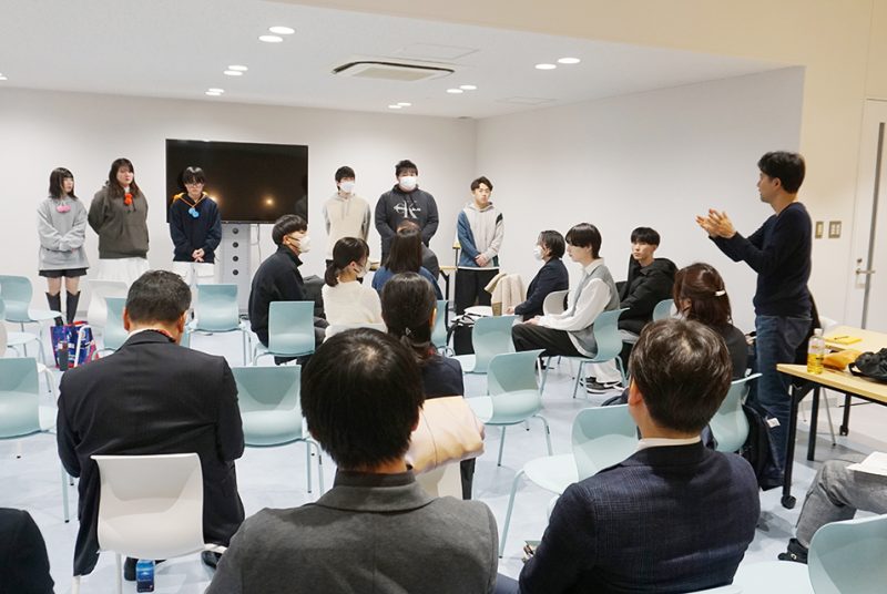 多様な企業に対し「相対的貧困」を解決するビジネス戦略を提案。石黒ゼミ×グラミン日本最終発表会