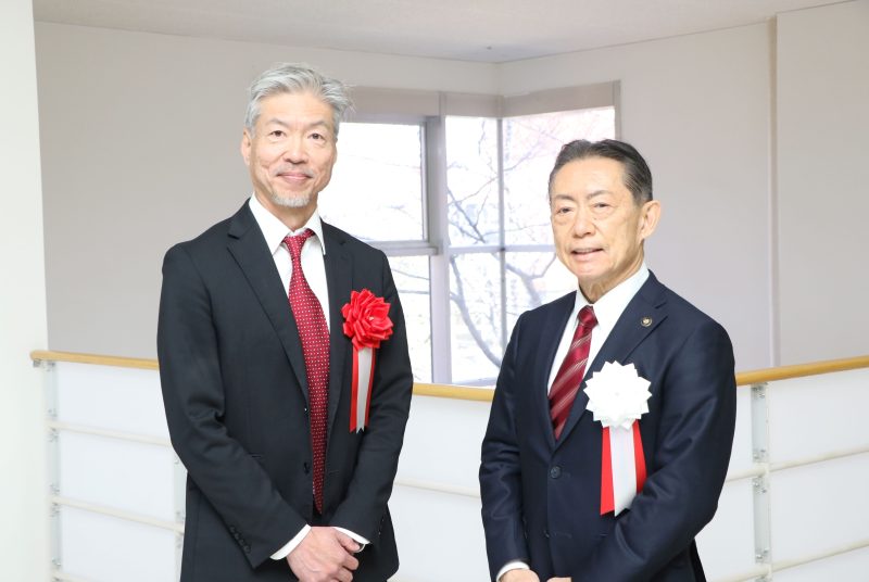 旧流山キャンパス跡地に流山市立南流山中学校が移転開校 竣工式に本学理事長 愛知太郎が出席