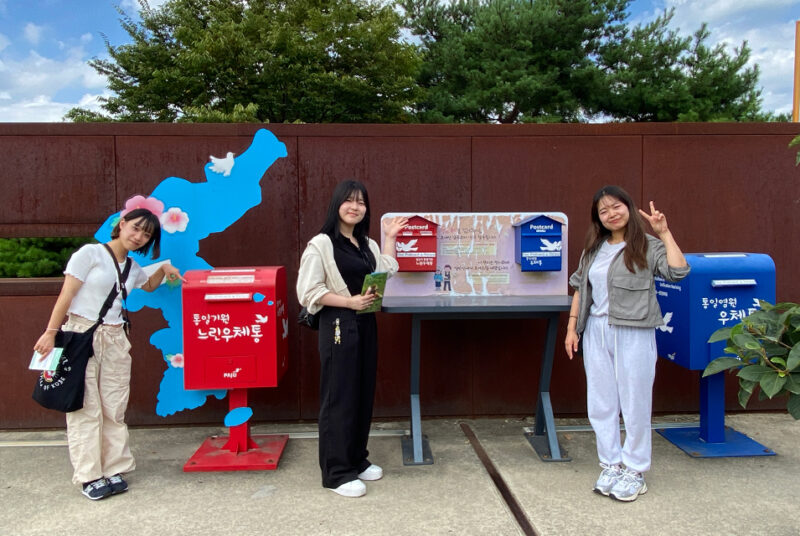 韓国で食や観光、ポップカルチャー、国際関係などをテーマに調査＆インタビューに挑戦