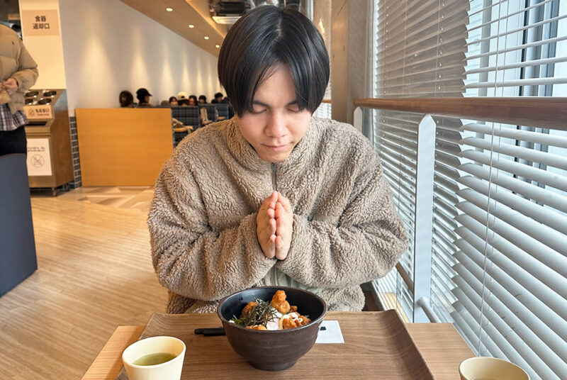 ［学生取材］あの人気メニューをマシマシで！魅惑の「背徳グルメ」フェアをレポート