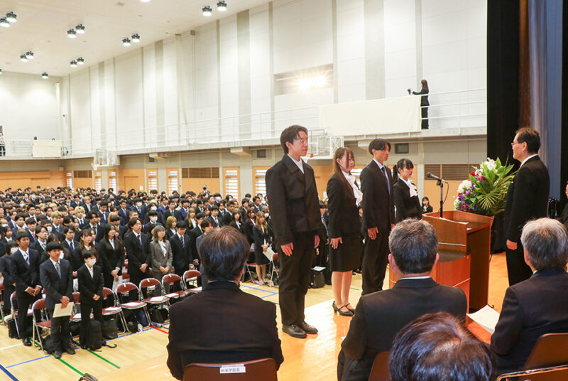自分を探し、学びを楽しむ大学生活のはじまり。2025年度入学式