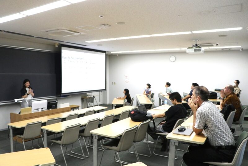 ICP3年生が長期留学の学びや体験を英語でプレゼン ICP帰国者報告会開催