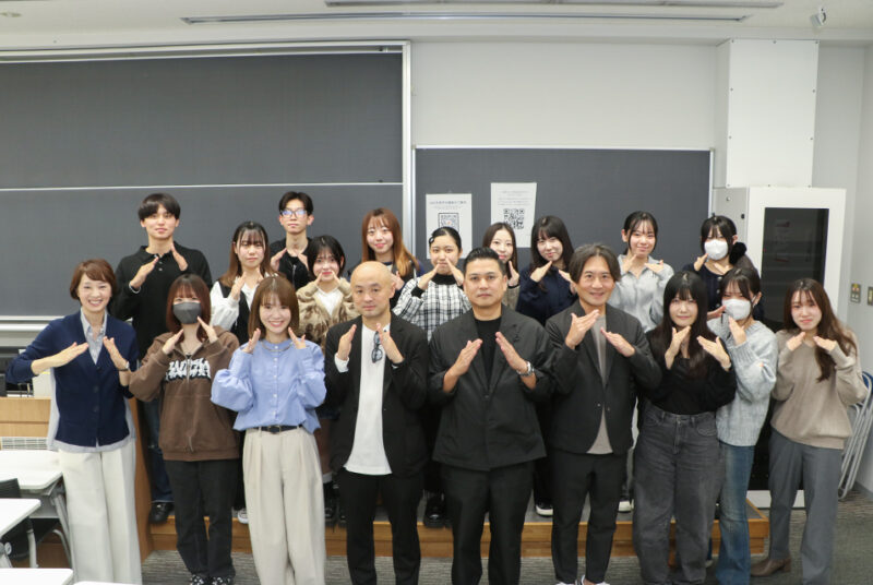 フェス現場での学びを次につなげる提案。八塩ゼミ×TFM「マイナビ閃光ライオット2025」最終プレゼン